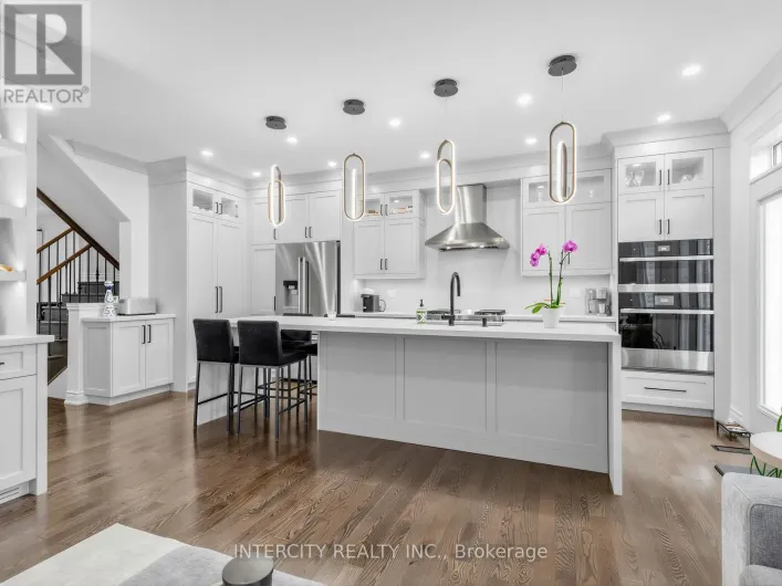 322 MOODY DRIVE, Vaughan