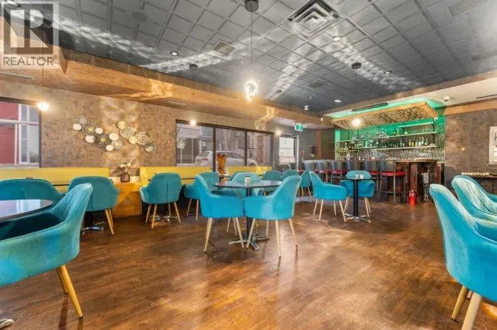 3220 17 Avenue SW, Calgary