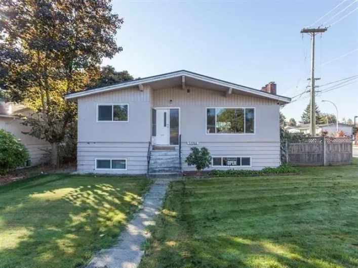 32202 HILLCREST AVENUE, Abbotsford