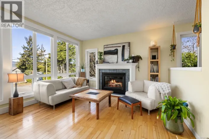 3223 Sedgwick Dr, Colwood