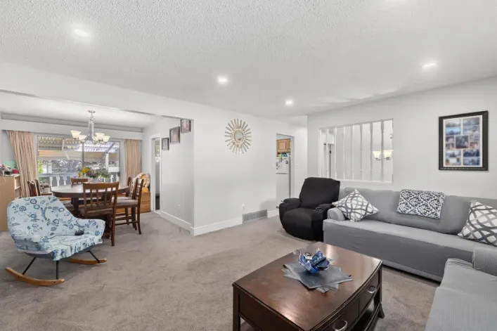 32235 MARSHALL ROAD, Abbotsford