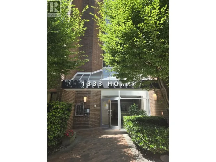 323 1333 HORNBY STREET, Vancouver