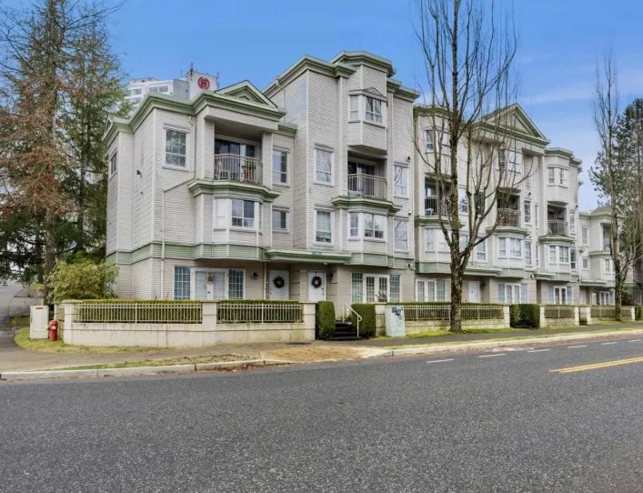 323 15268 W 105 AVE AVENUE, Surrey