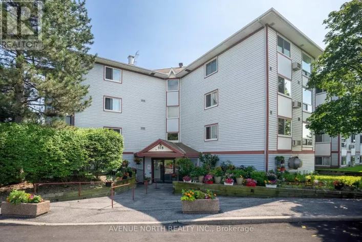 323 - 318 LORRY GREENBERG DRIVE, Ottawa
