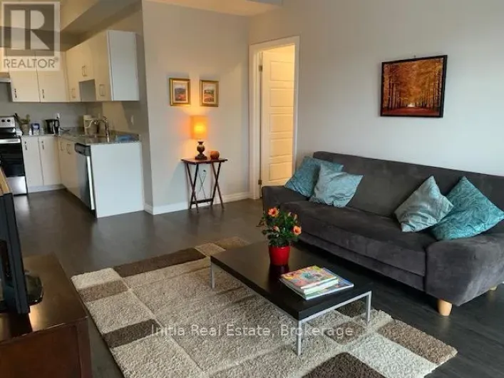 323 - 35 KINGSBURY SQUARE, Guelph