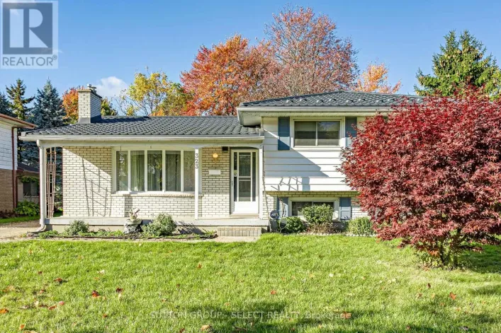 323 BASE LINE ROAD W, London South