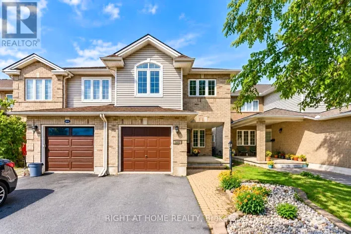 323 BERRIGAN DRIVE, Ottawa