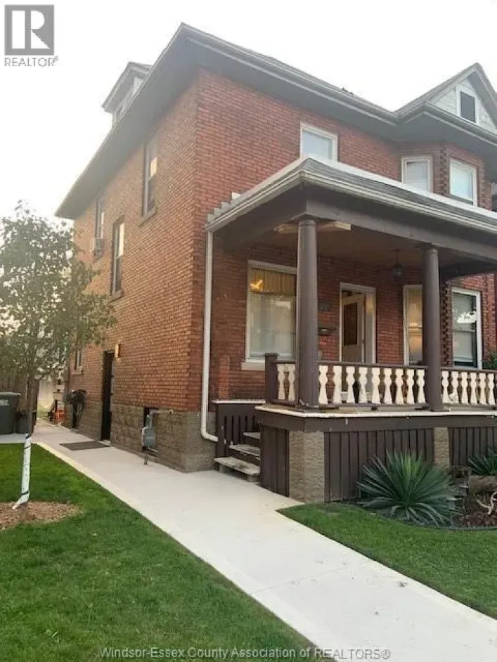 323 GLADSTONE AVENUE Unit# 1, Windsor