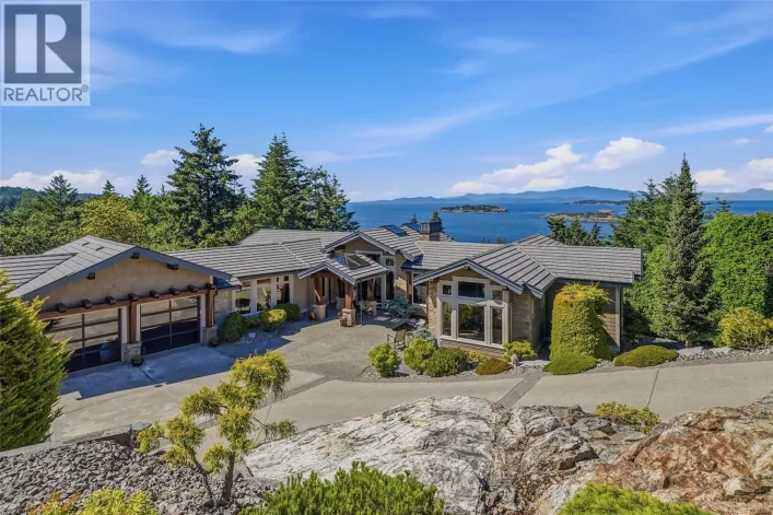 House for sale: 3230 Huntington Pl, Nanoose Bay