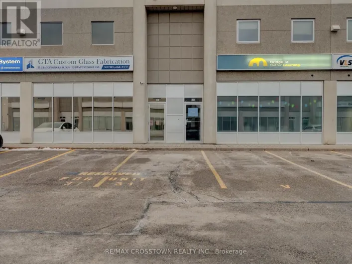 32&33 - 411 FOUR VALLEY DRIVE, Vaughan