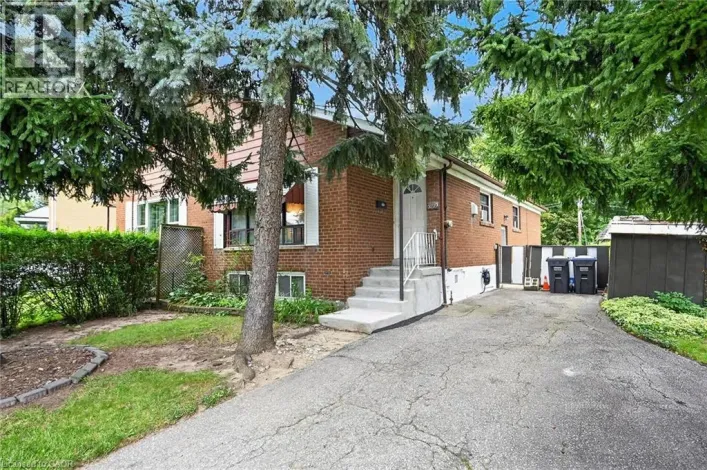 3239 QUEEN FREDERICA Drive, Mississauga
