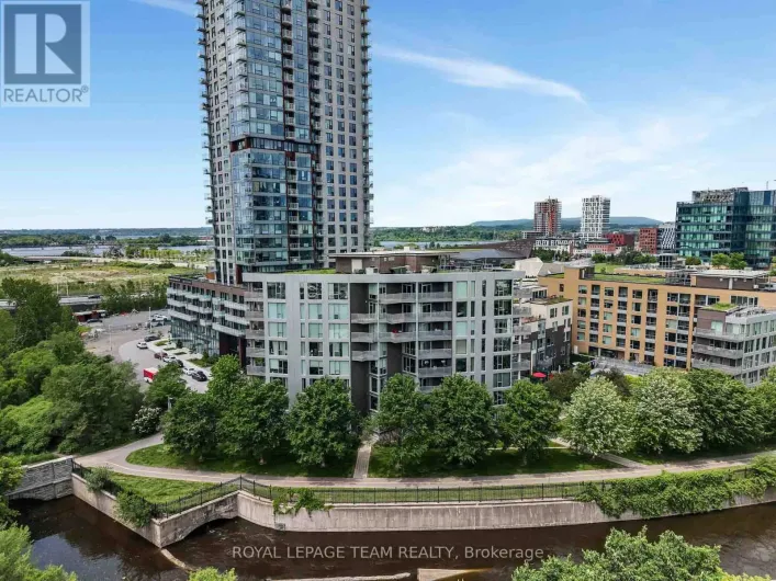 324 - 300C LETT STREET, Ottawa