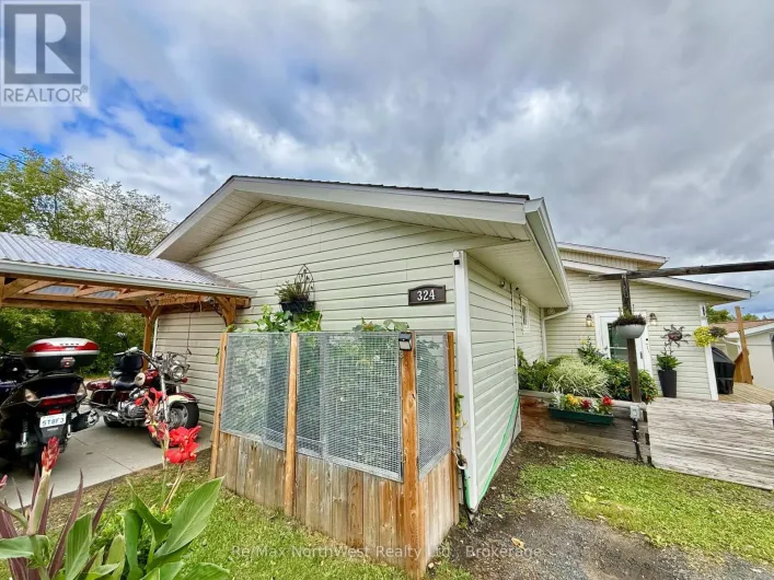 324 BEATTY STREET, Kenora