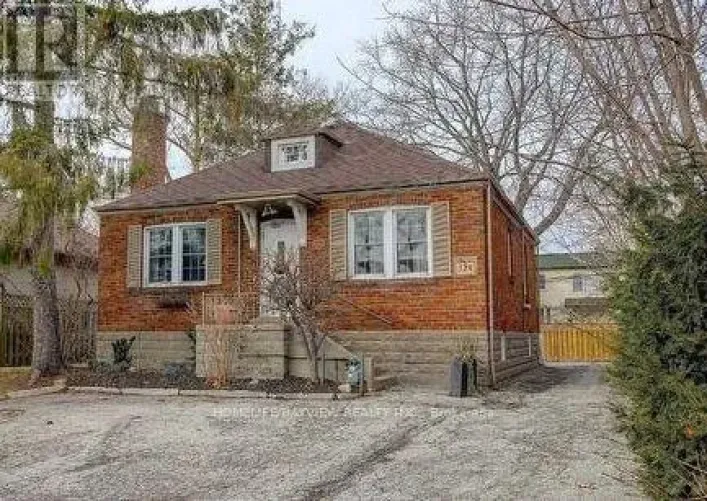 324 LAKESHORE ROAD E, Mississauga