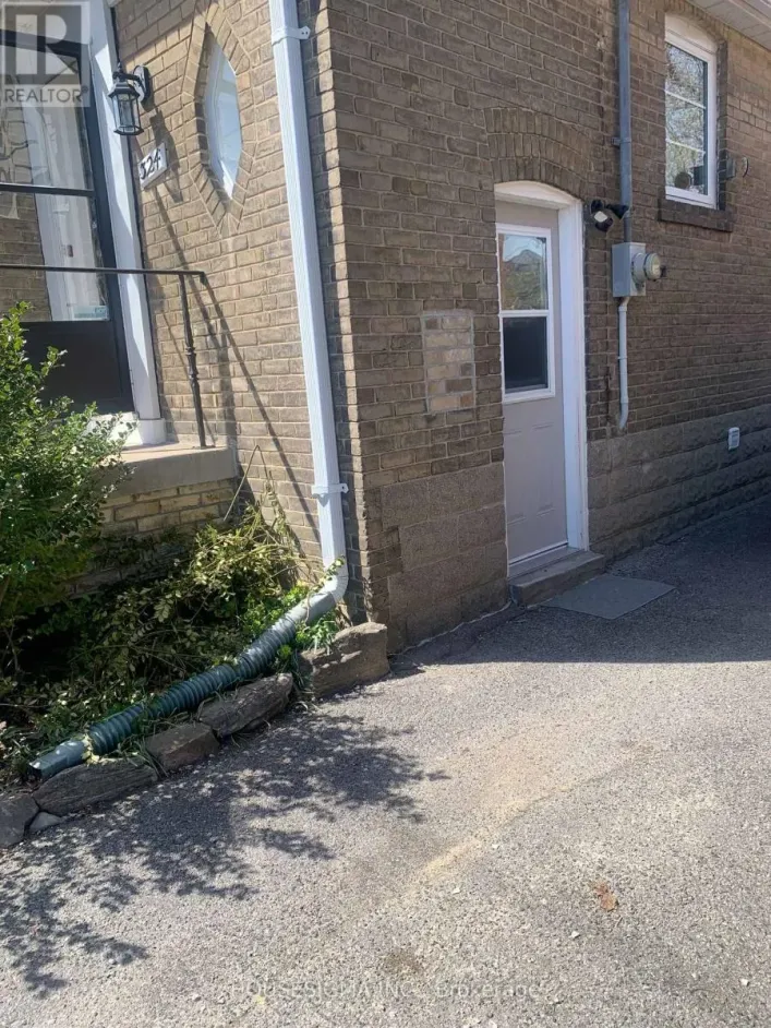 324 LAWRENCE AVENUE W, Toronto