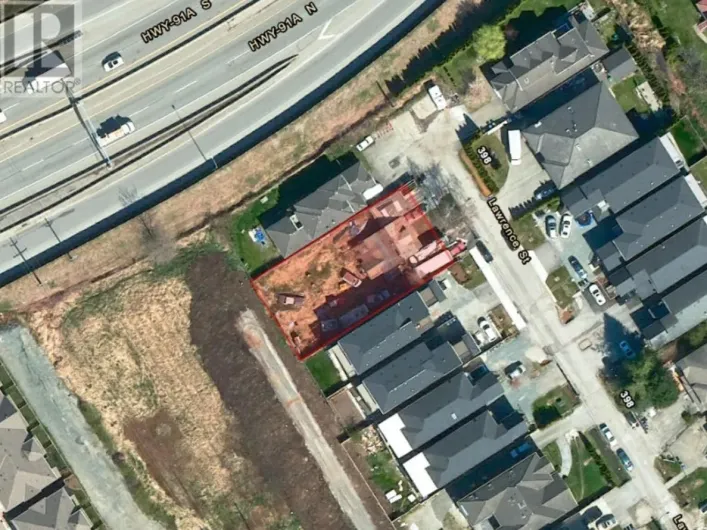 324 LAWRENCE STREET, New Westminster