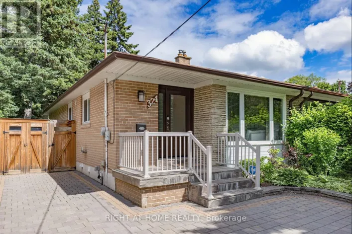 324 WOODSWORTH ROAD, Toronto