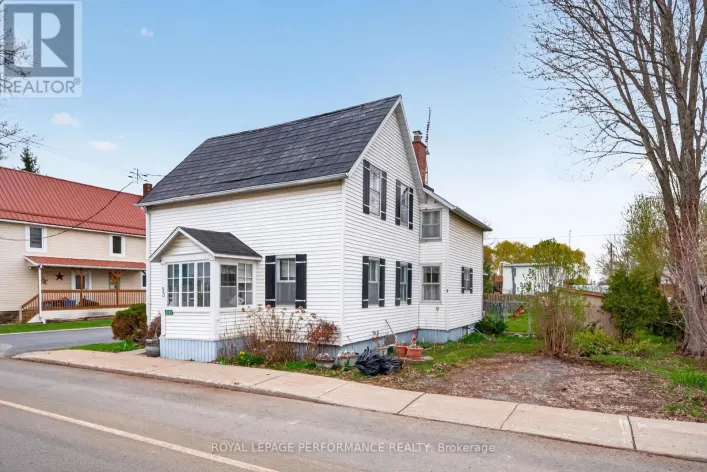 3242 AVONMORE MAIN STREET, North Stormont