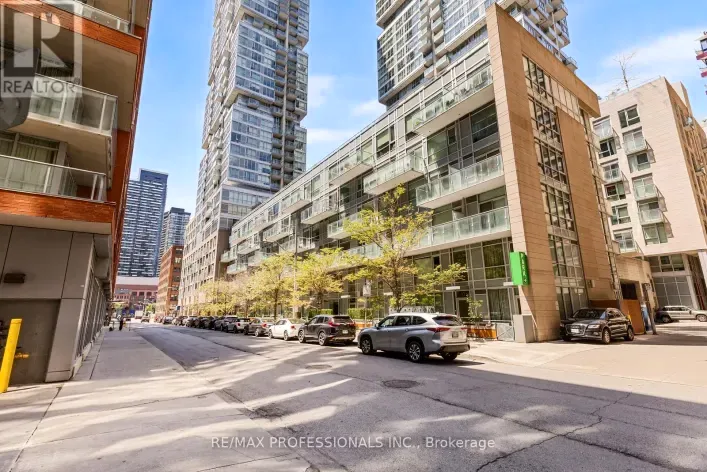 325 - 30 NELSON STREET, Toronto