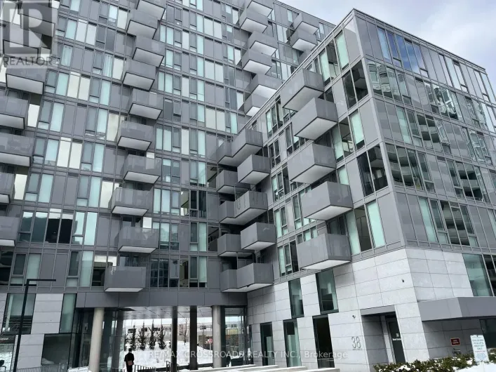 325 - 38 MONTE KWINTER COURT, Toronto