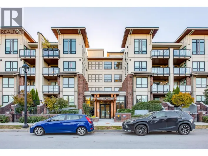 325 4033 MAY DRIVE, Richmond