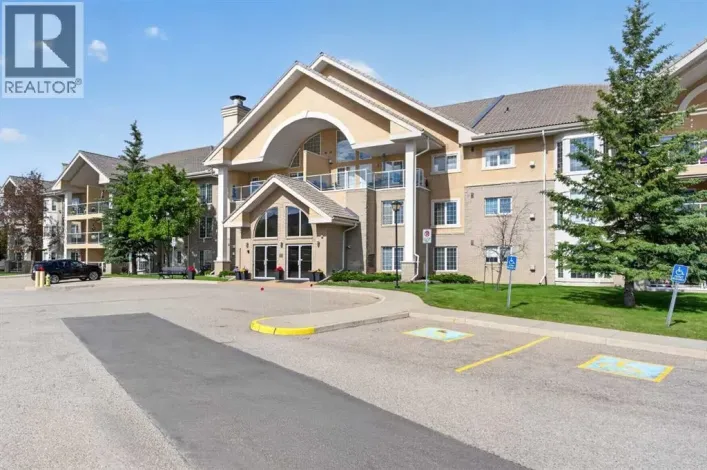 325, 728 Country Hills Road NW, Calgary