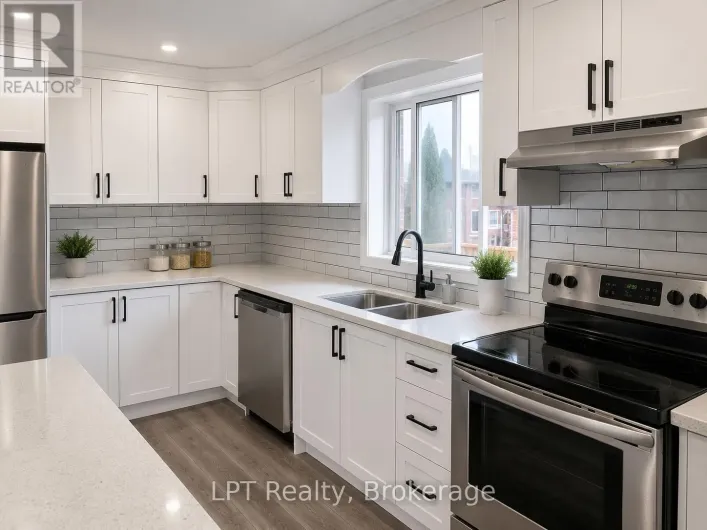 325 BALDWIN STREET, Oshawa