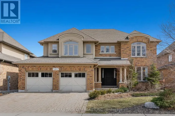 325 DEERFOOT TRAIL, Waterloo