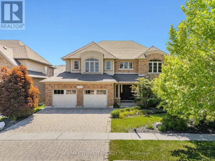 325 DEERFOOT TRAIL, Waterloo