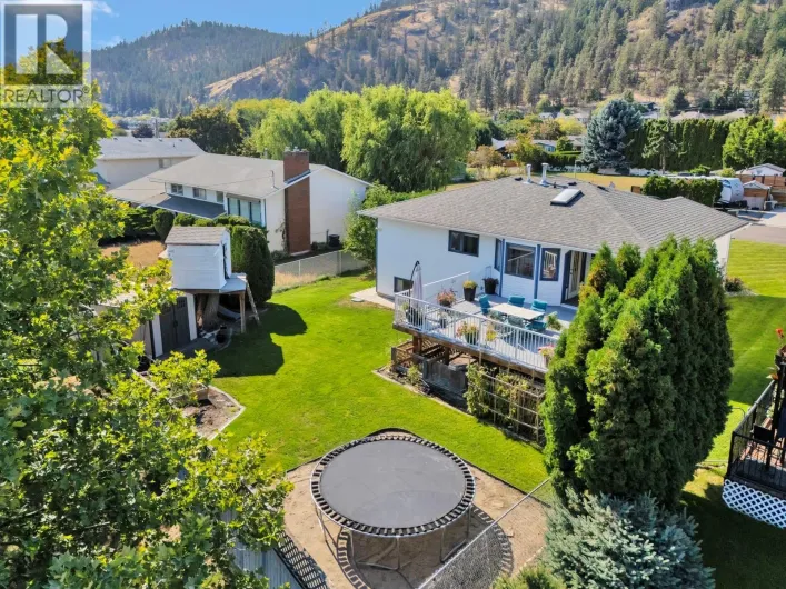 325 McTavish Road, Kelowna