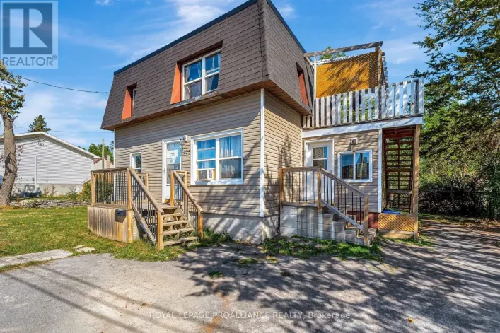 325 SIDNEY STREET, Belleville