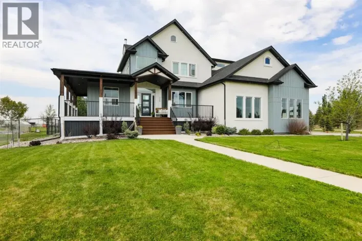 325 W 1 Avenue N, Magrath
