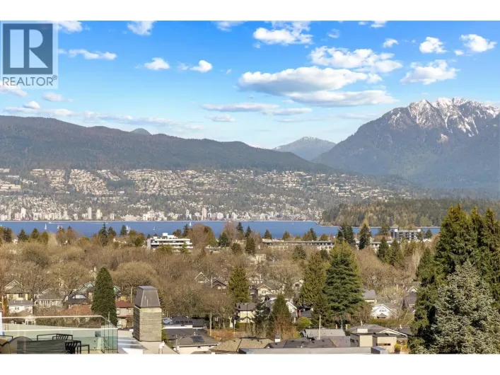 3253 W 21ST AVENUE, Vancouver