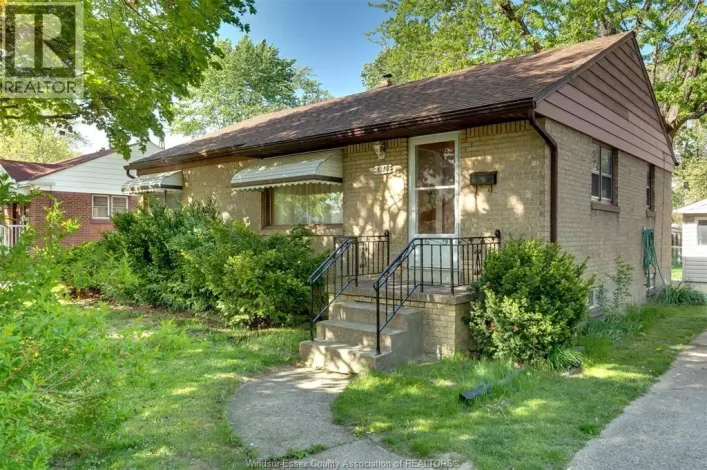 3256 DOMINION BOULEVARD, Windsor