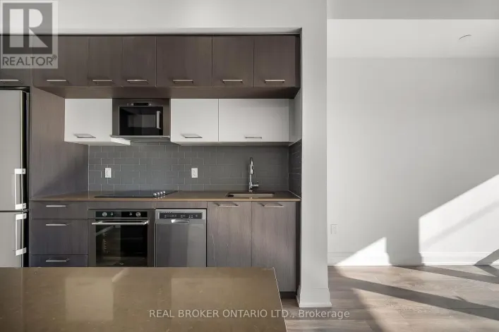 326 - 4800 HIGHWAY 7, Vaughan