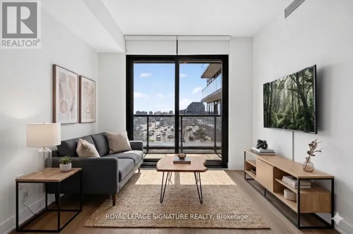 326 - 86 DUNDAS STREET E, Mississauga