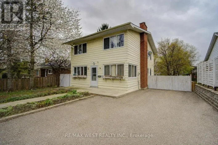 326 QUEEN STREET S, Mississauga