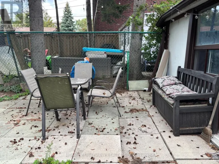 House for rent: 326 RHODES AVENUE E, Toronto