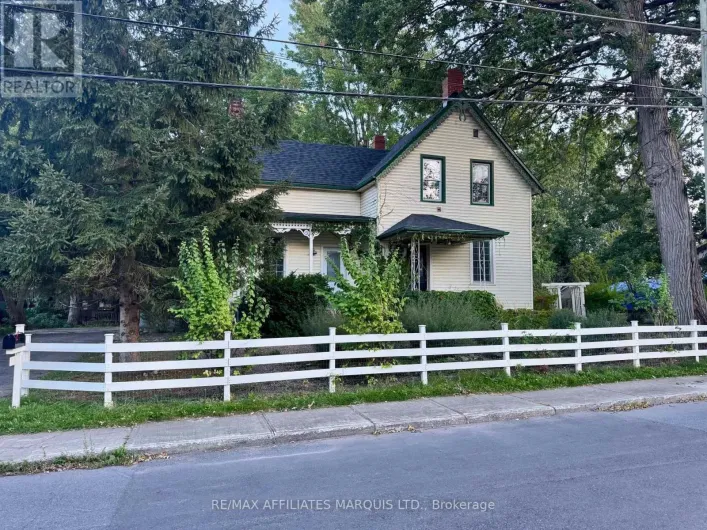 326 THIRD STREET E, Cornwall