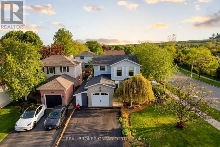 3260 WOODCROFT CRESCENT, Burlington