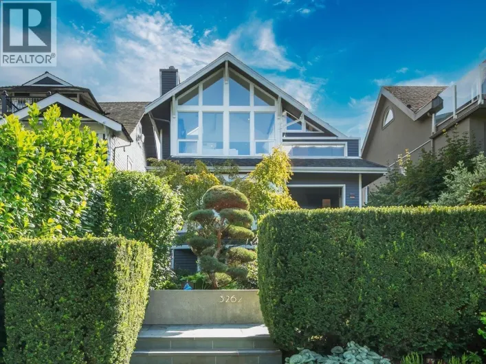 3262 W 1ST AVENUE, Vancouver