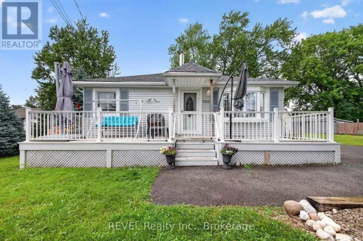 3262 YOUNG AVENUE, Fort Erie