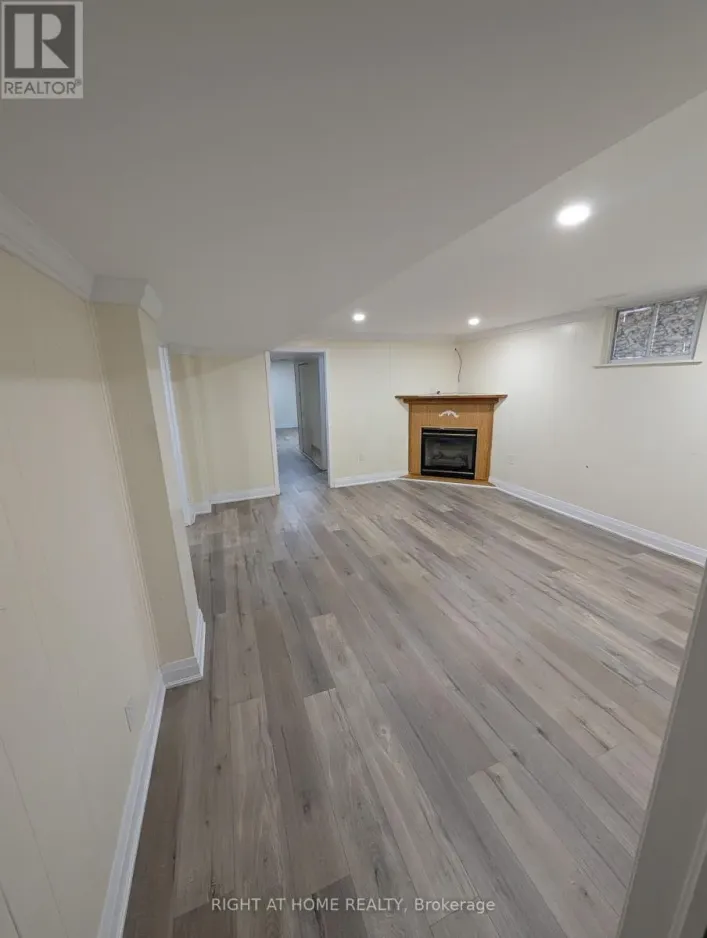 3263 CAWTHRA ROAD, Mississauga