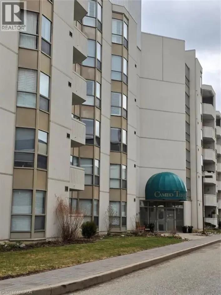 3267 KING Street E Unit# 204, Kitchener