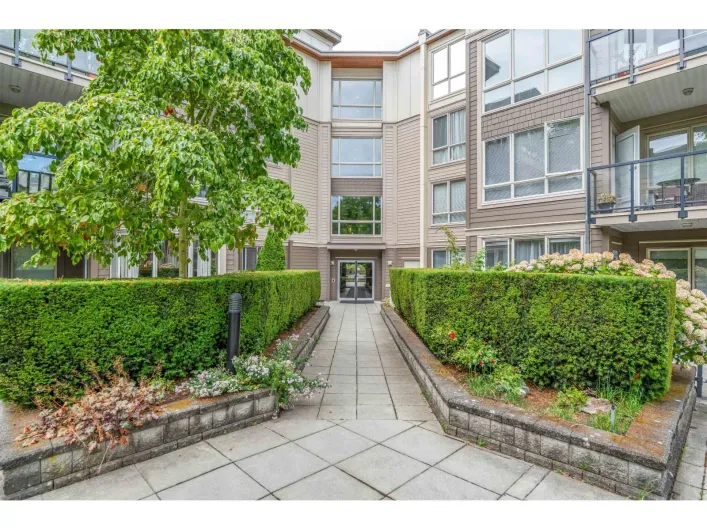 Apartment for sale: 327 15918 26 AVENUE, Surrey