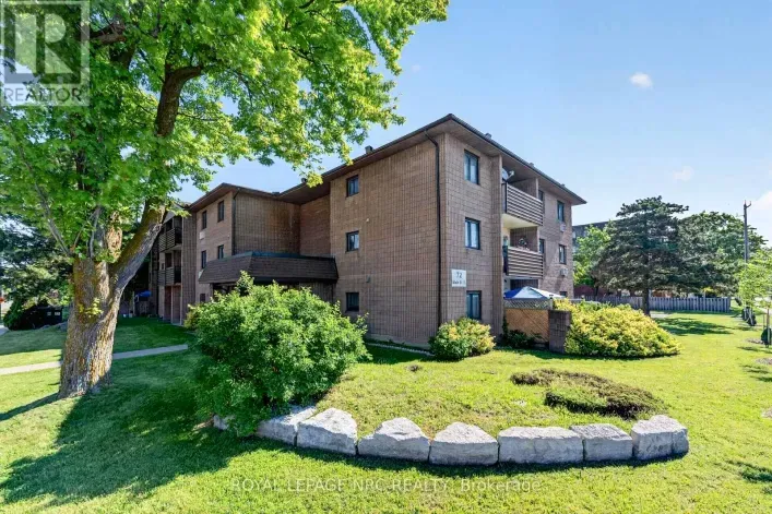 327 - 72 MAIN STREET E, Port Colborne