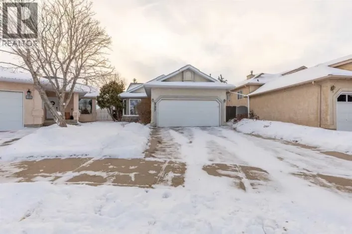 327 Heritage Crescent W, Lethbridge