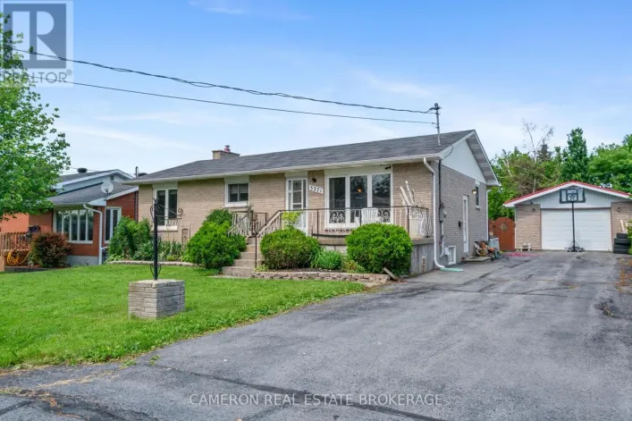 3271 BRUCE STREET, South Stormont