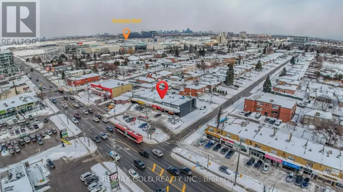 3271 DUFFERIN STREET, Toronto