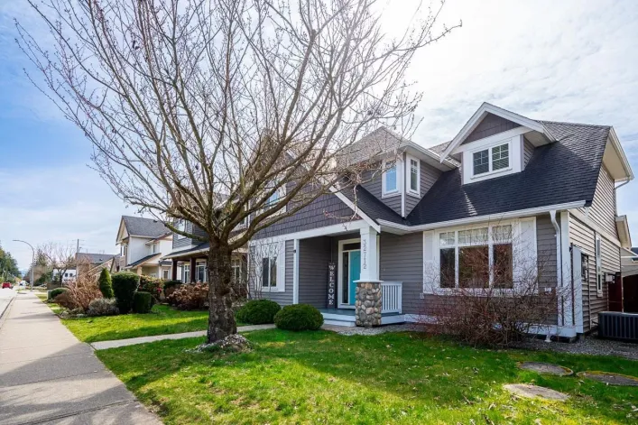 32712 TUNBRIDGE AVENUE, Mission